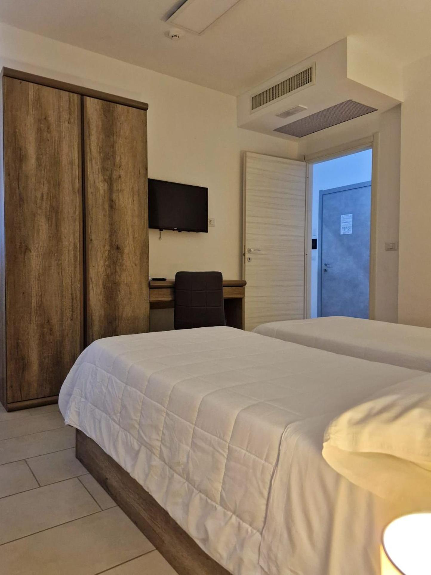 Mansio Residence&Hotel Elmas Exterior foto
